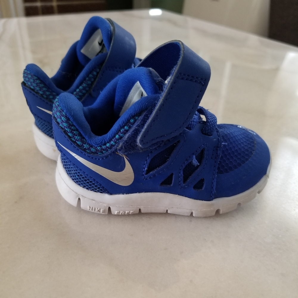 Baby boy Nike shoes 3c